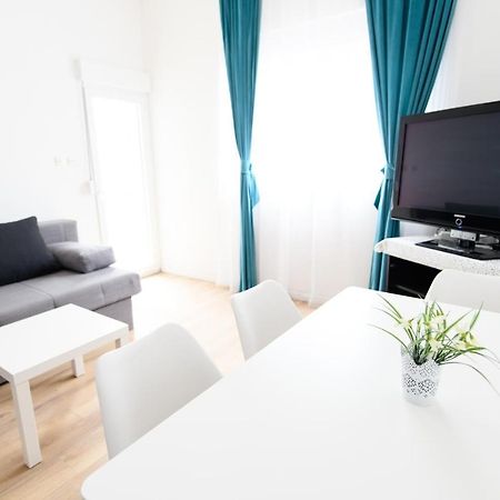 Cozy Beach Apartments Makarska Dış mekan fotoğraf