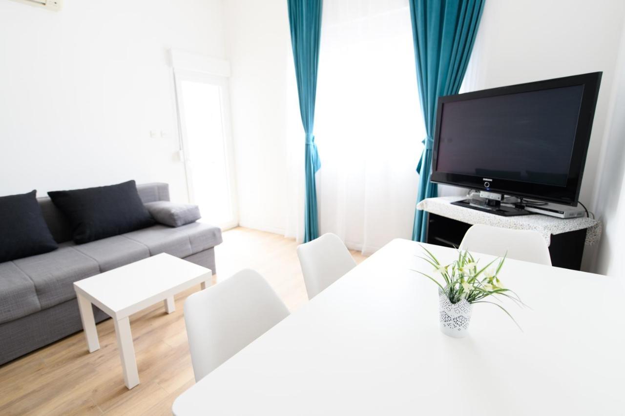 Cozy Beach Apartments Makarska Dış mekan fotoğraf